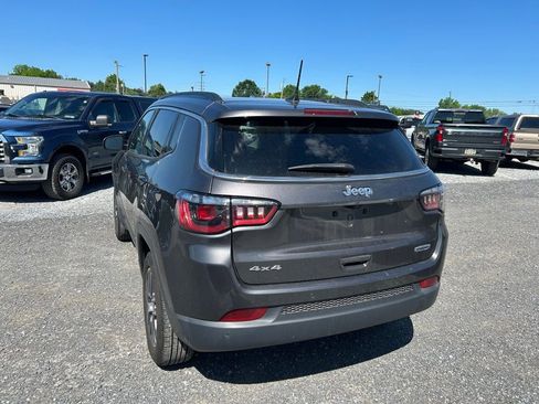 Used 2020 Jeep Compass Latitude AWD/4WD image 7