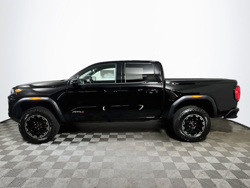 New 2026 GMC Canyon AT4 AWD/4WD image 4
