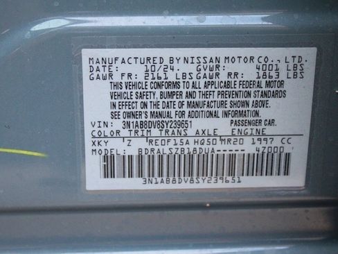 Used 2025 Nissan Sentra SR w/ SR Premium Package image 20