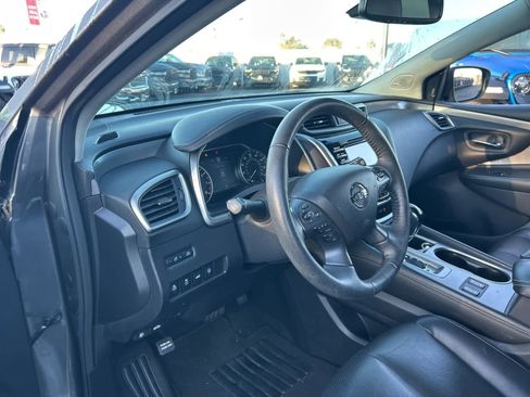 Used 2022 Nissan Murano SL image 24