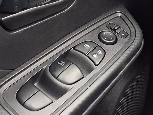 New 2025 Nissan Versa S w/ Trunk Package image 16