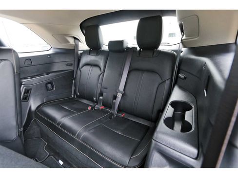 Used 2024 MAZDA CX-90 3.3 Turbo w/ Preferred Package AWD/4WD image 13