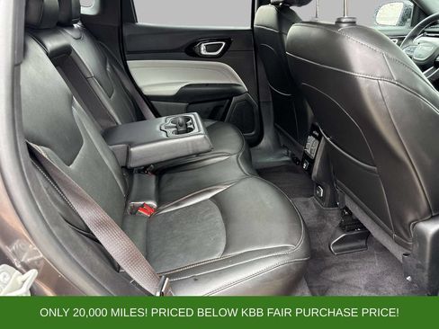 Used 2023 Jeep Compass Limited AWD/4WD image 14
