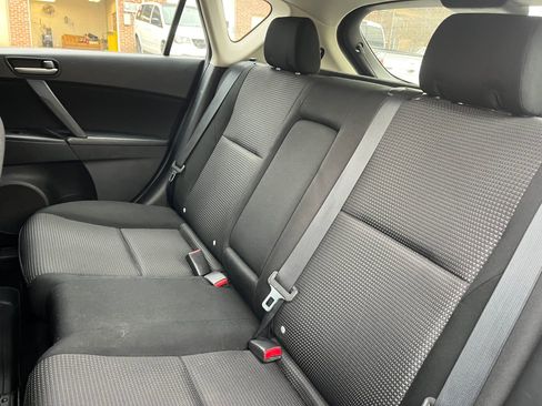 Used 2013 MAZDA MAZDA3 i Touring image 17