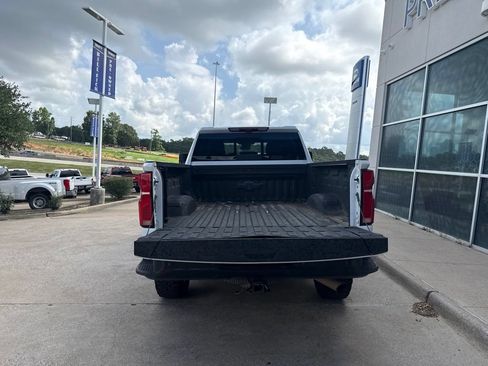 Used 2025 Chevrolet Silverado 2500 LT w/ Trail Boss Package AWD/4WD image 7