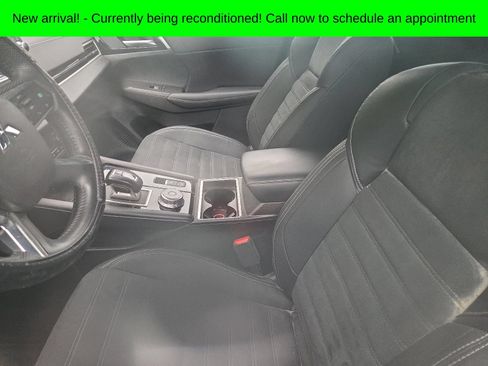 Used 2023 Mitsubishi Outlander SE Black Edition AWD/4WD image 6