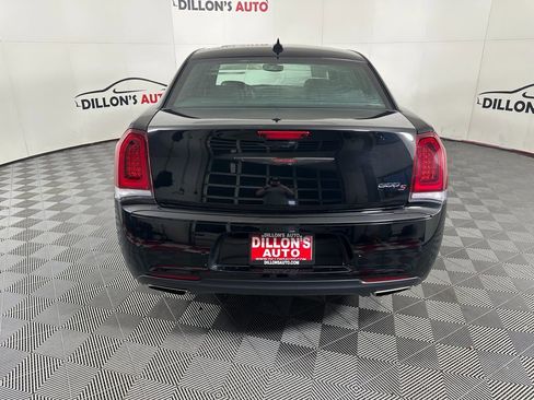Used 2023 Chrysler 300 S image 4