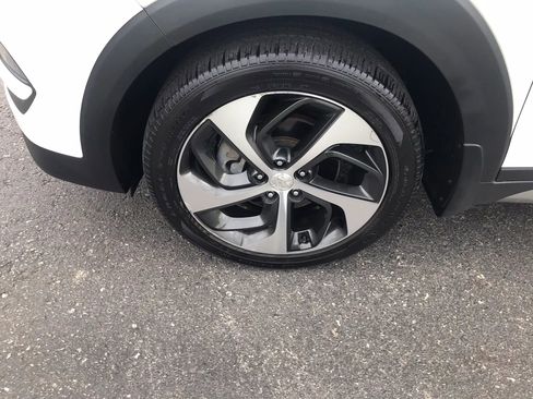 Used 2017 Hyundai Tucson Sport w/ Cargo Package image 43