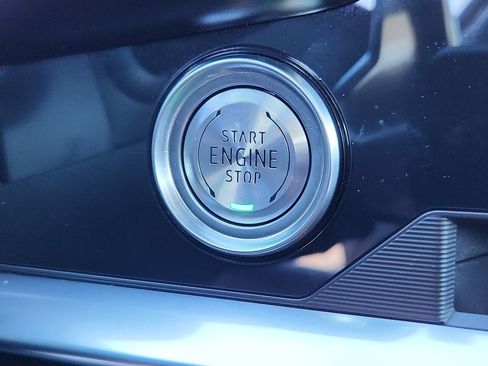 Used 2023 Chevrolet Corvette Stingray Preferred Conv w/ Z51 Performance Package image 16