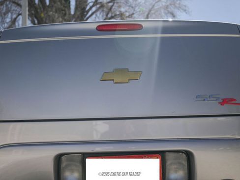 Used 2005 Chevrolet SSR image 77