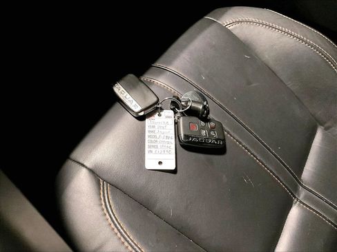 Used 2015 Jaguar F-TYPE Coupe image 16