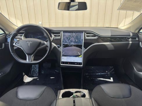Used 2014 Tesla Model S 85 RWD image 12
