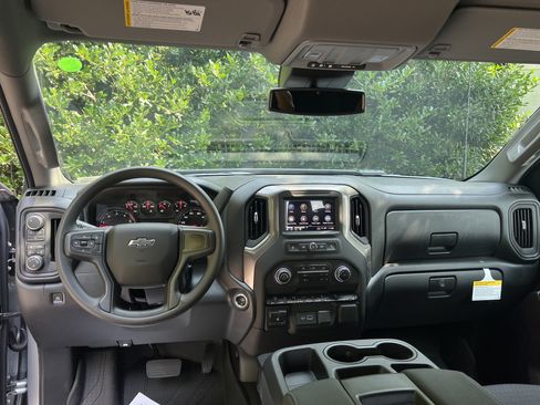 New 2026 Chevrolet Silverado 2500 Custom w/ Custom Value Package AWD/4WD image 33