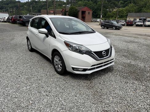 Used 2017 Nissan Versa Note SV w/ SV Appearance Package FWD image 6