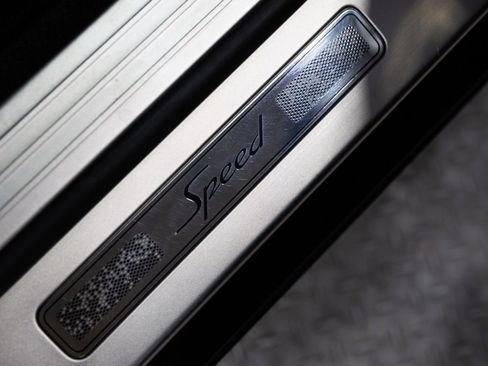 Used 2017 Bentley Continental GT Speed image 13