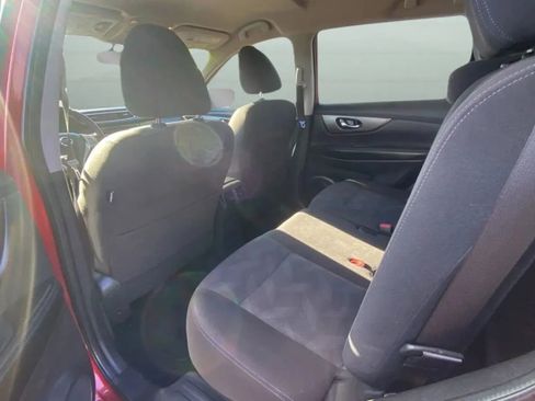 Used 2016 Nissan Rogue SV FWD image 15