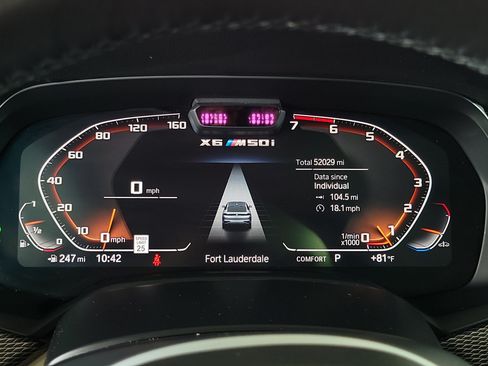 Used 2021 BMW X6 M50i w/ Executive Package AWD/4WD image 24