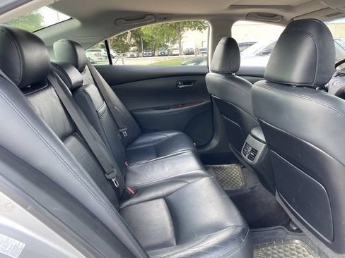 Used 2011 Lexus ES 350 FWD image 25