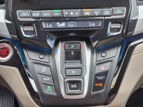 Used 2022 Honda Odyssey Touring image 21