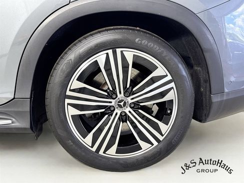 Used 2023 Mercedes-Benz EQS 450+ SUV image 41
