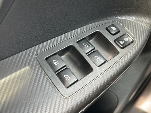 Used 2023 Mitsubishi Eclipse Cross SEL AWD/4WD image 11