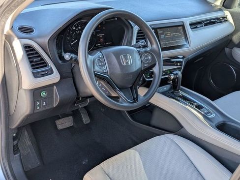 Used 2019 Honda HR-V EX image 10