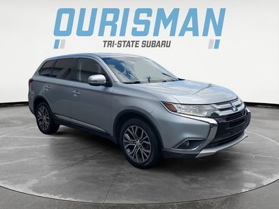 Used 2017 Mitsubishi Outlander SE