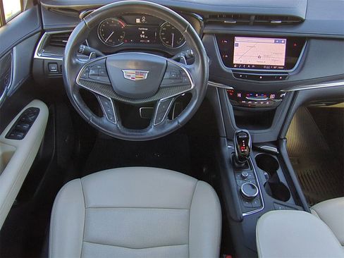 Certified 2021 Cadillac XT5 Sportv image 28