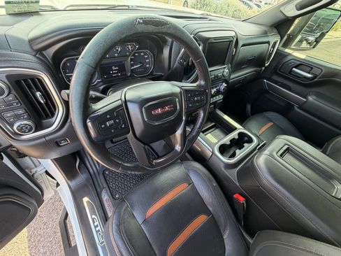 Used 2021 GMC Sierra 2500 AT4 w/ Gooseneck/5TH Wheel Package AWD/4WD image 15