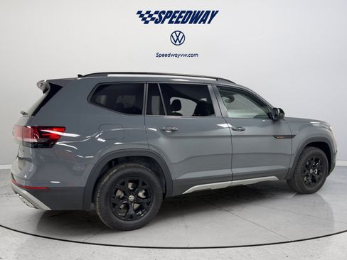 New 2026 Volkswagen Atlas Peak Edition AWD/4WD image 5