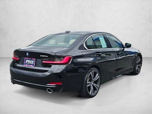 Used 2023 BMW 330e xDrive w/ Driving Assistance Package AWD/4WD image 5