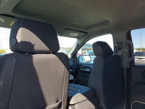 New 2026 GMC Sierra 1500 SLE w/ X31 Off-Road Package image 9