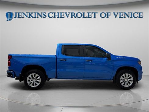 New 2025 Chevrolet Silverado 1500 Custom image 6