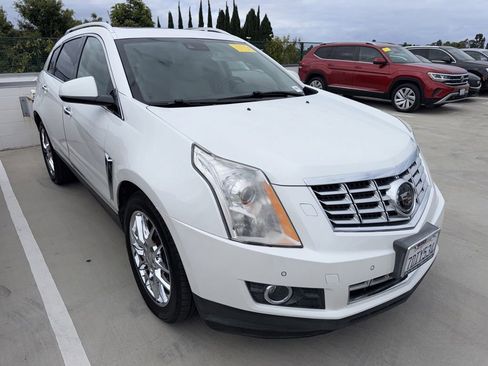 Used 2014 Cadillac SRX Premium w/ Driver Assist Package FWD image 3