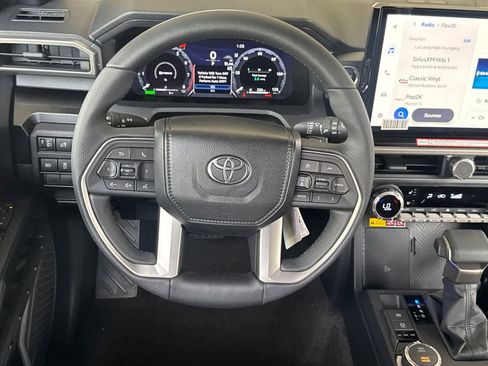 New 2026 Toyota 4Runner Limited AWD/4WD image 15