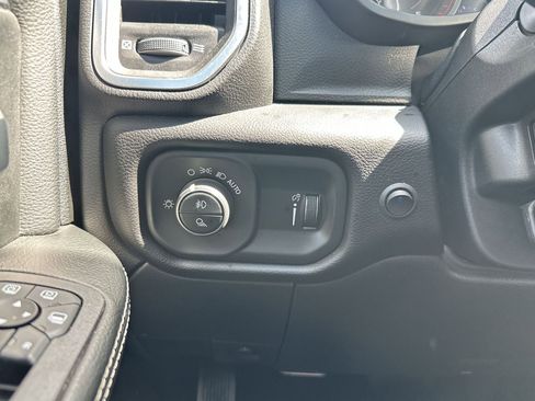 Used 2025 RAM 2500 Lone Star AWD/4WD image 20