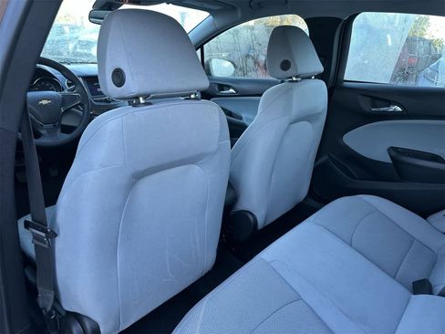 Used 2019 Chevrolet Cruze LS image 14
