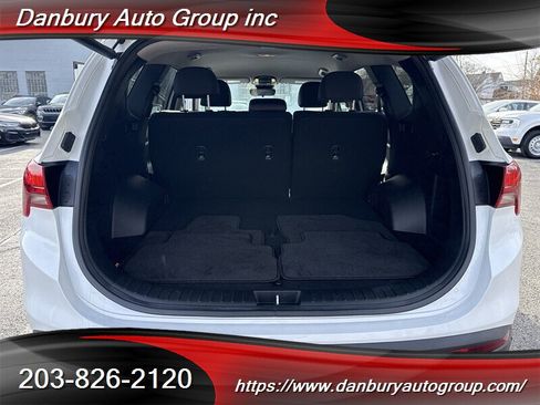 Used 2023 Hyundai Santa Fe SEL w/ Cargo Package image 15