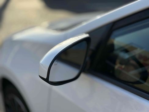 Used 2014 Toyota Corolla S FWD image 12