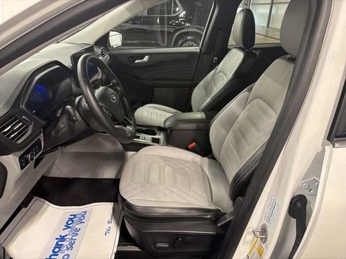 Used 2024 Ford Escape Base w/ PHEV Premium Package image 8