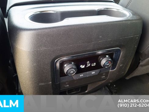 Used 2025 Chevrolet Tahoe LT AWD/4WD image 23