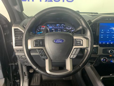 Used 2022 Ford F350 Platinum AWD/4WD image 19