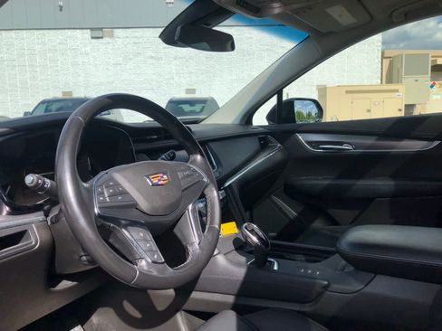 Used 2019 Cadillac XT5 Luxury AWD/4WD image 6
