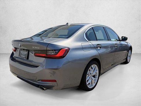 Used 2025 BMW 330i xDrive Sedan AWD/4WD image 6
