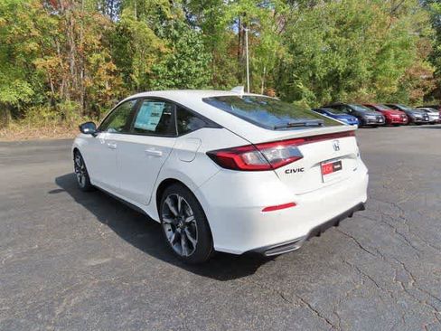 New 2026 Honda Civic Sport Touring image 4