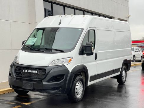 Used 2023 RAM ProMaster 2500 FWD image 7