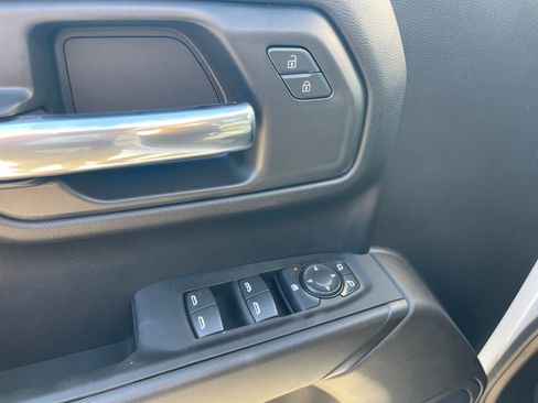 New 2026 GMC Sierra 1500 Pro w/ Graphite Edition image 9