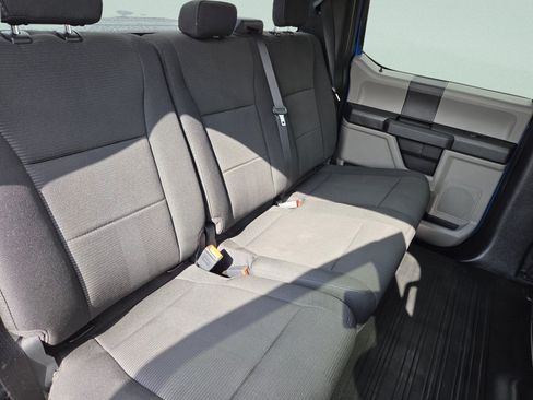 Certified 2019 Ford F150 XL w/ Equipment Group 101A Mid AWD/4WD image 5