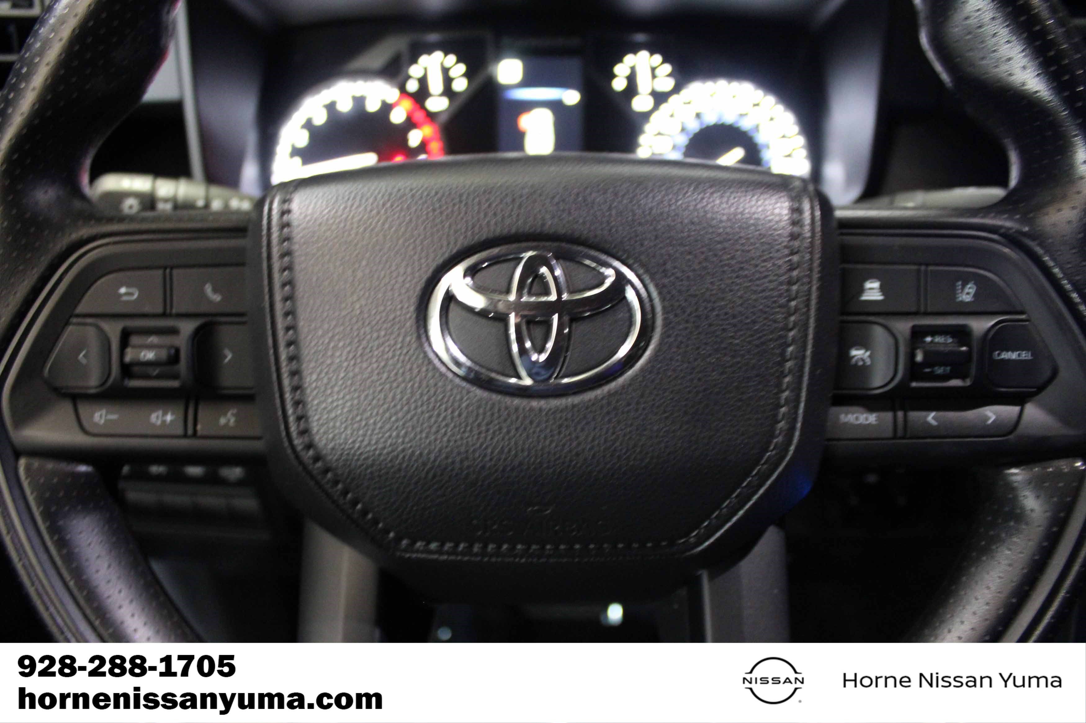 Used 2025 Toyota Tundra SR5 w/ SR5 Convenience Package AWD/4WD image 12