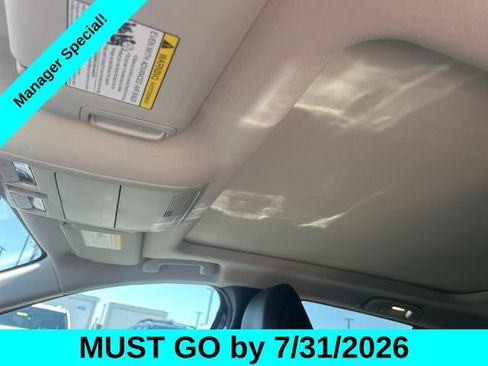 Used 2025 MAZDA CX-50 AWD 2.5 Hybrid w/ Premium Pkg image 17